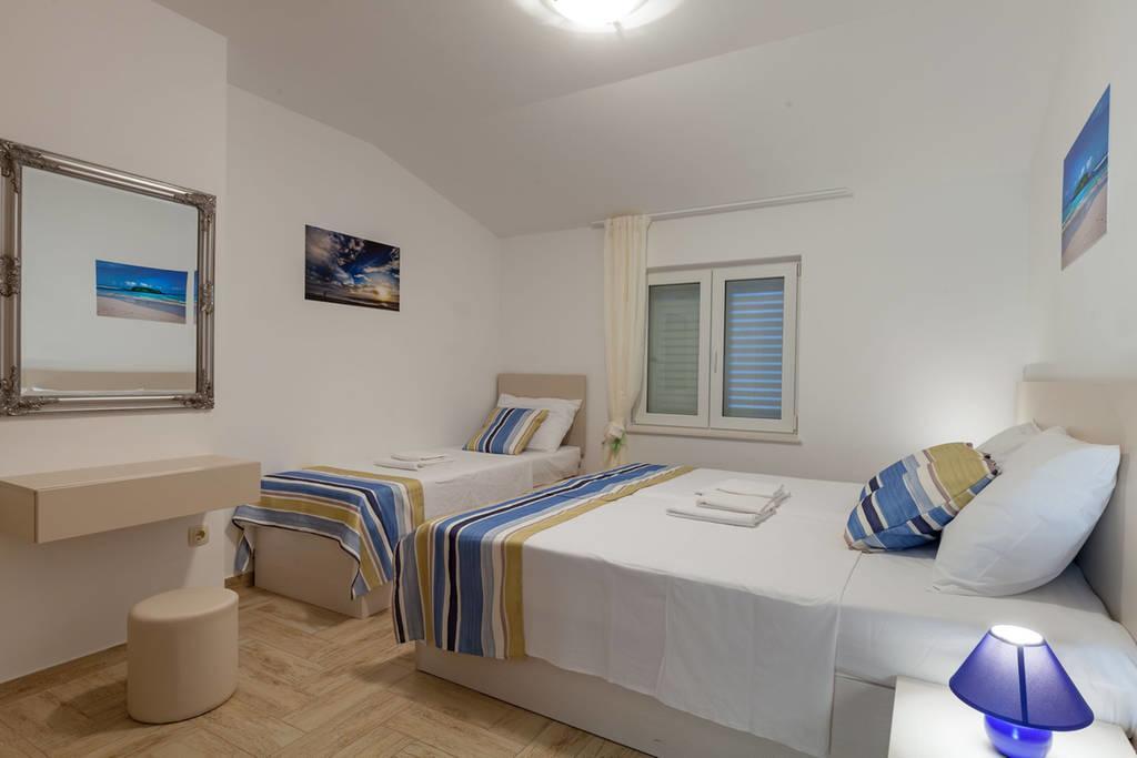 Apartmani Sanja Suta Podstrana Extérieur photo