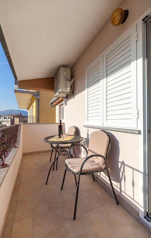 Apartmani Sanja Suta Podstrana Extérieur photo